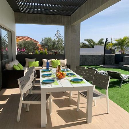 Laian Villa Triquivijate ภายนอก รูปภาพ